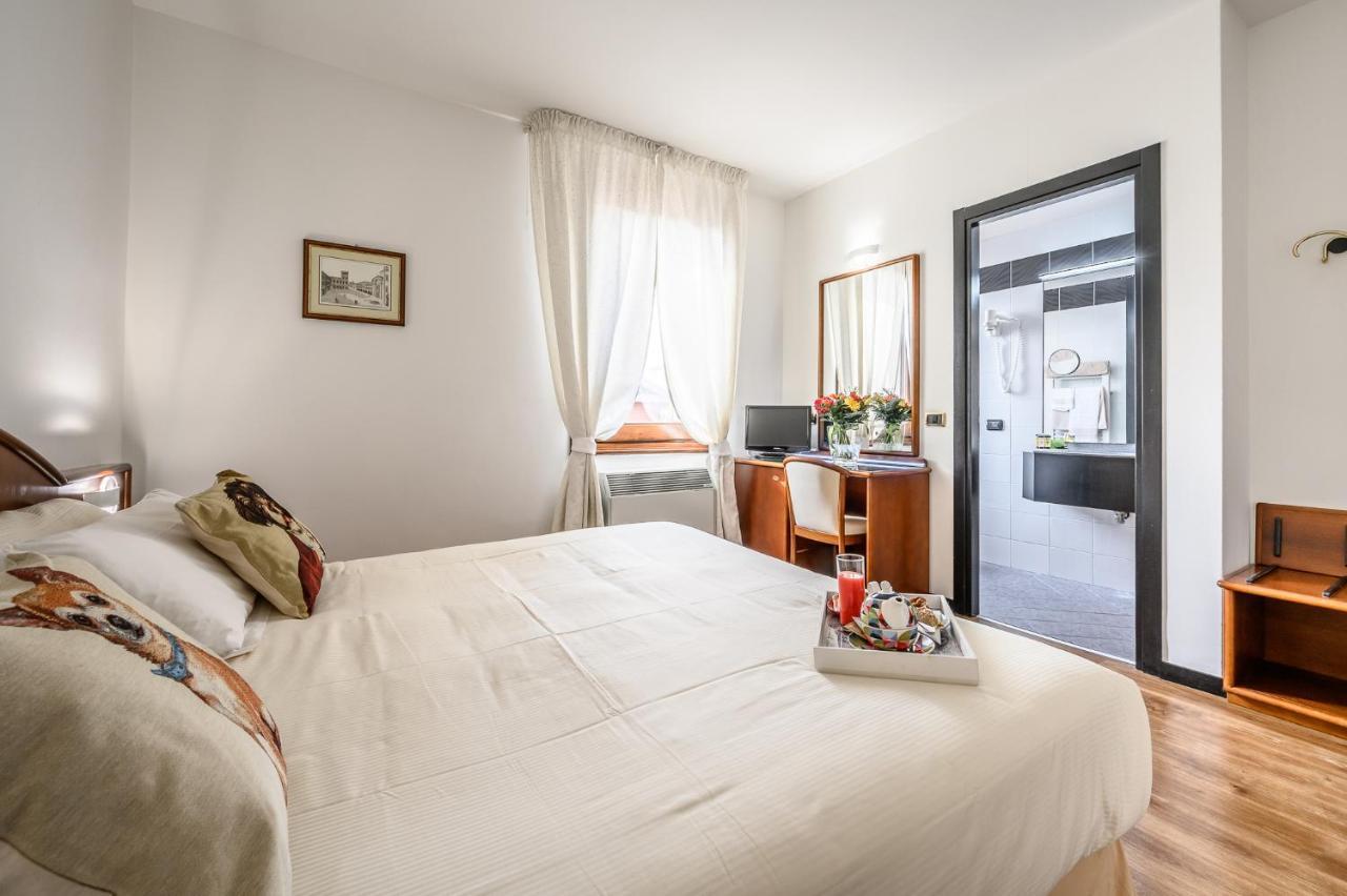 Hotel Daunia Modena Esterno foto