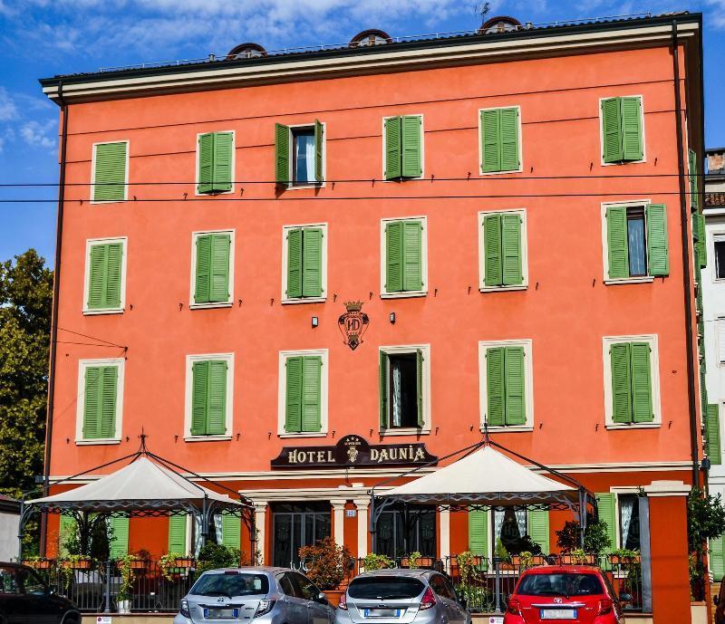 Hotel Daunia Modena Esterno foto