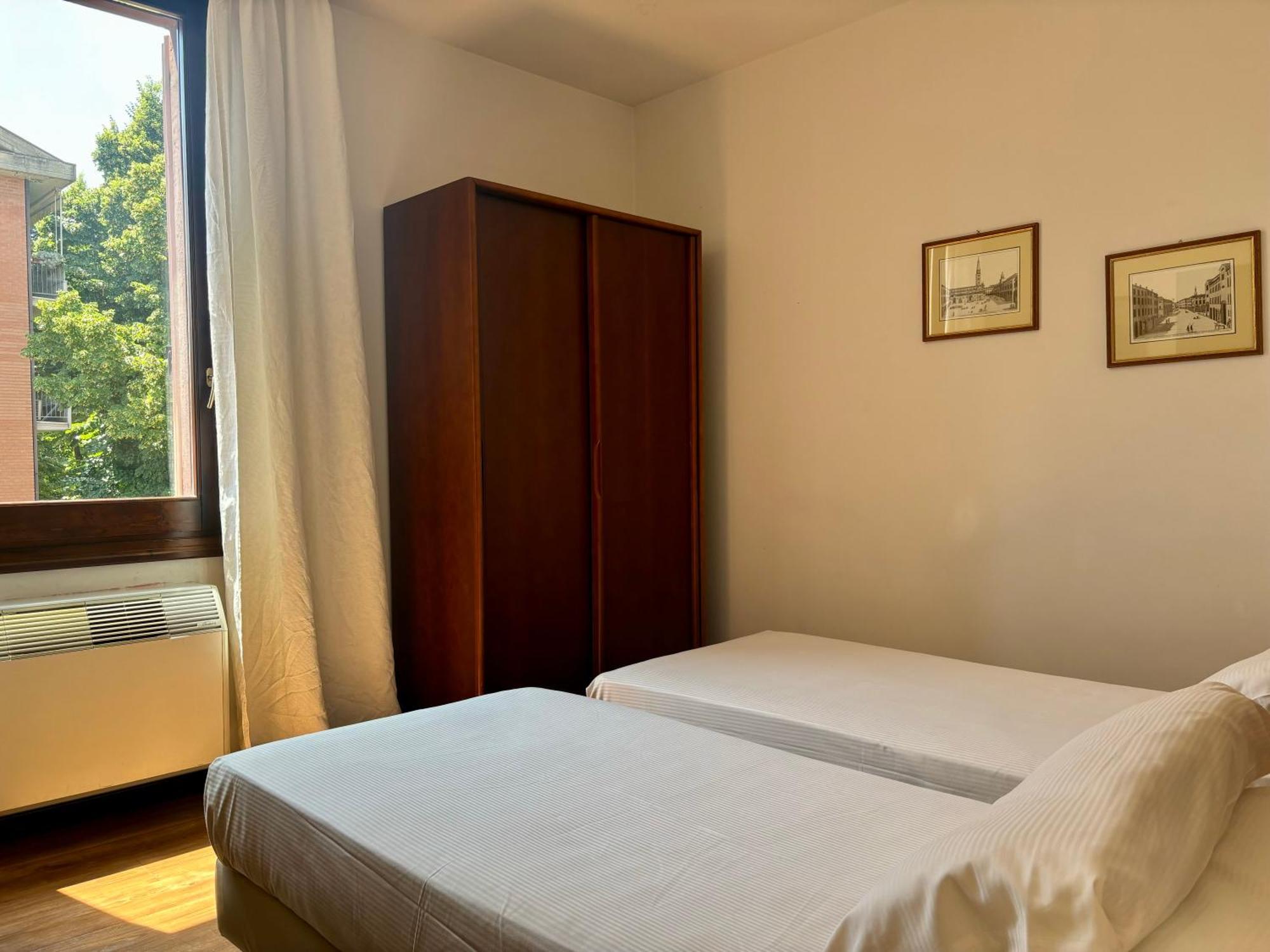 Hotel Daunia Modena Camera foto